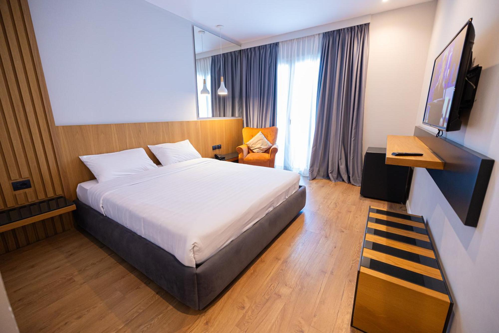 Duka Hotel Vlore Luaran gambar
