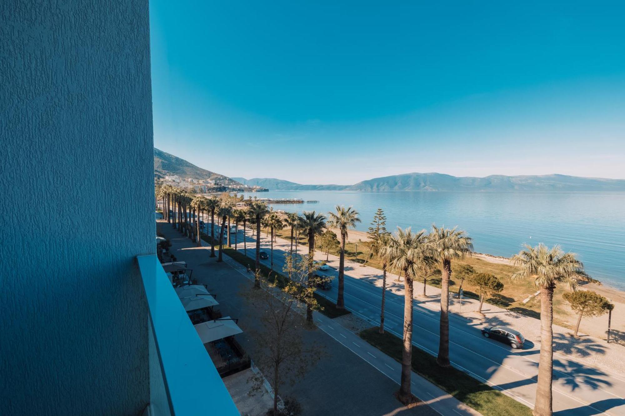 Duka Hotel Vlore Luaran gambar