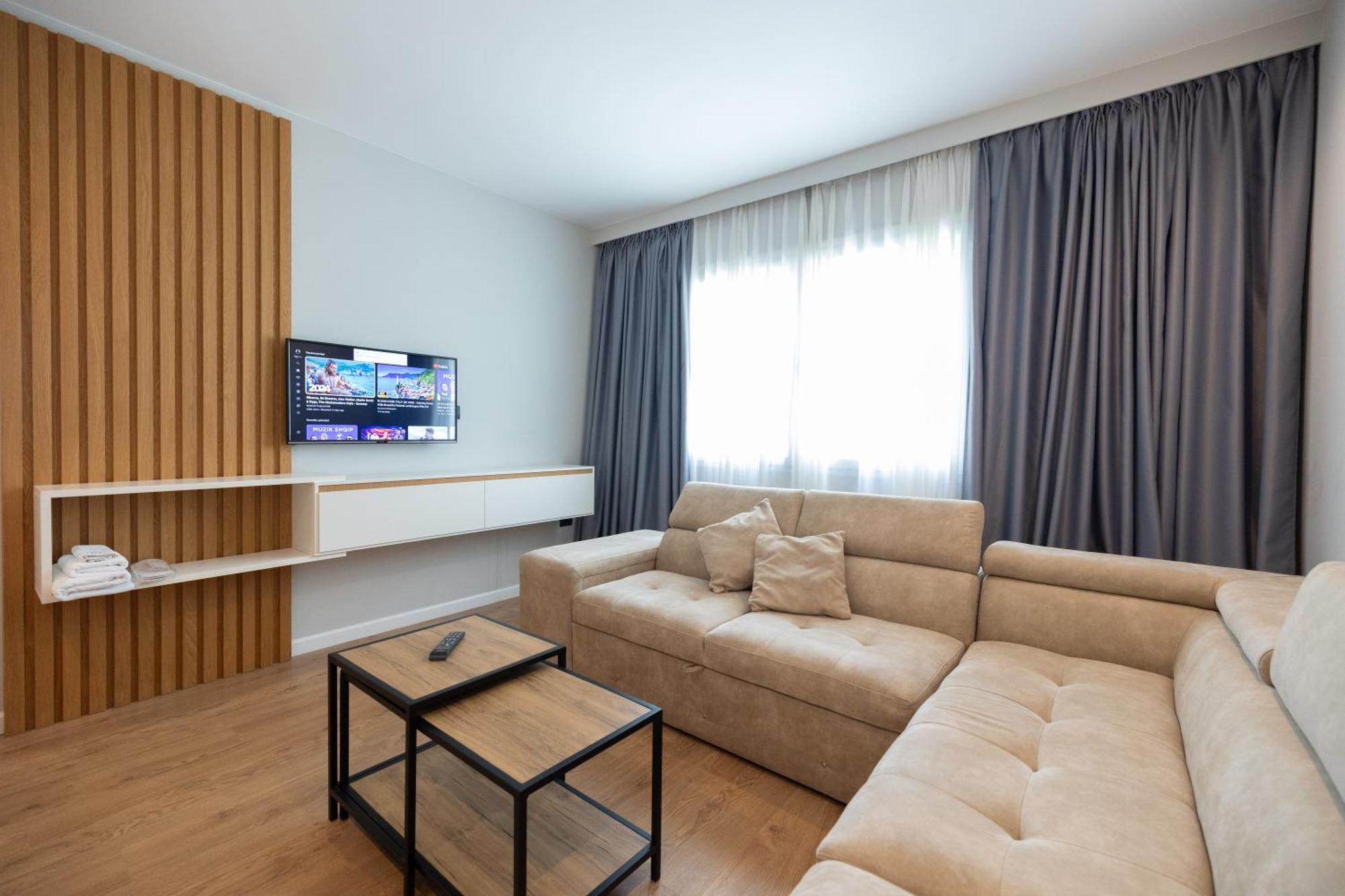 Duka Hotel Vlore Luaran gambar