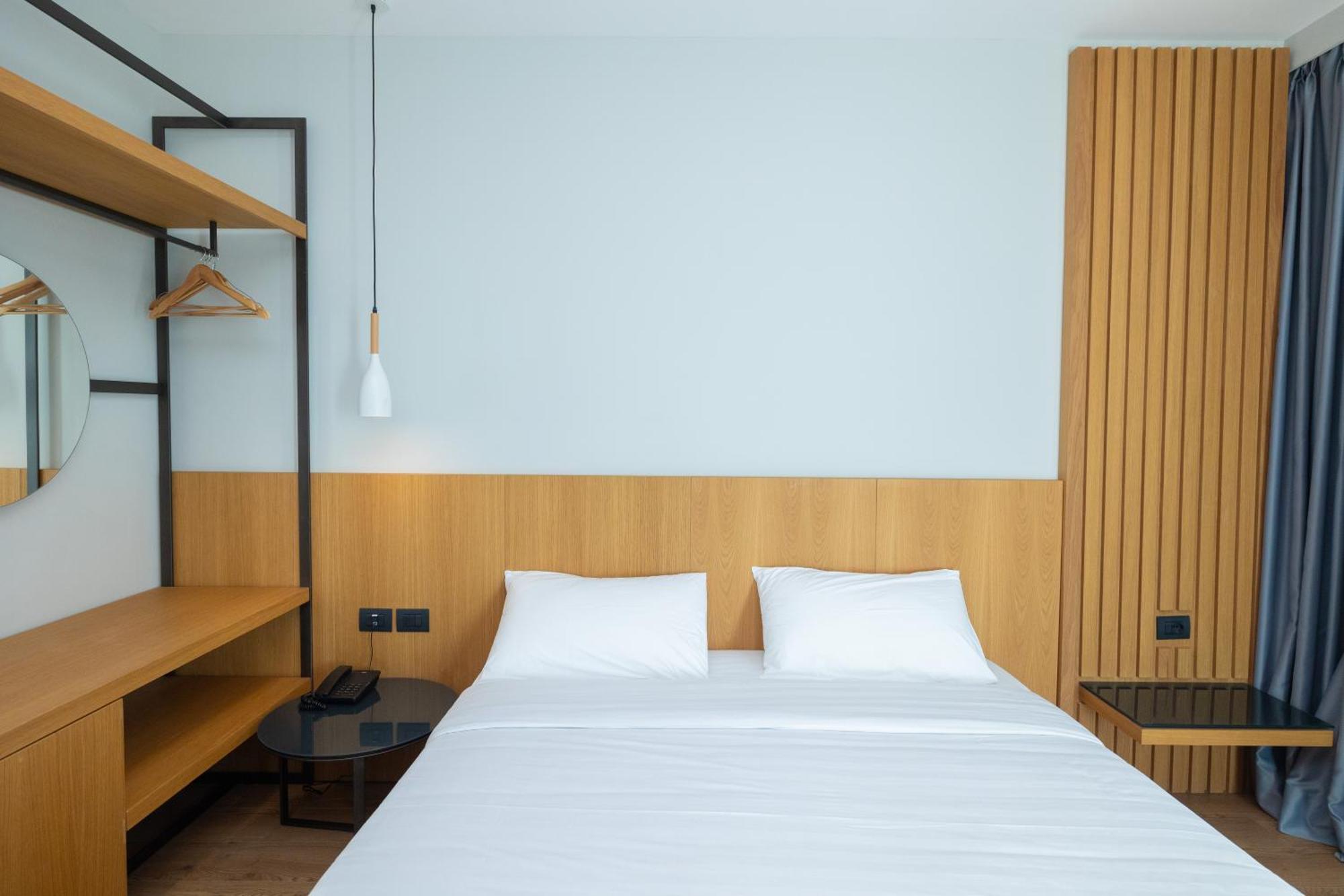 Duka Hotel Vlore Luaran gambar