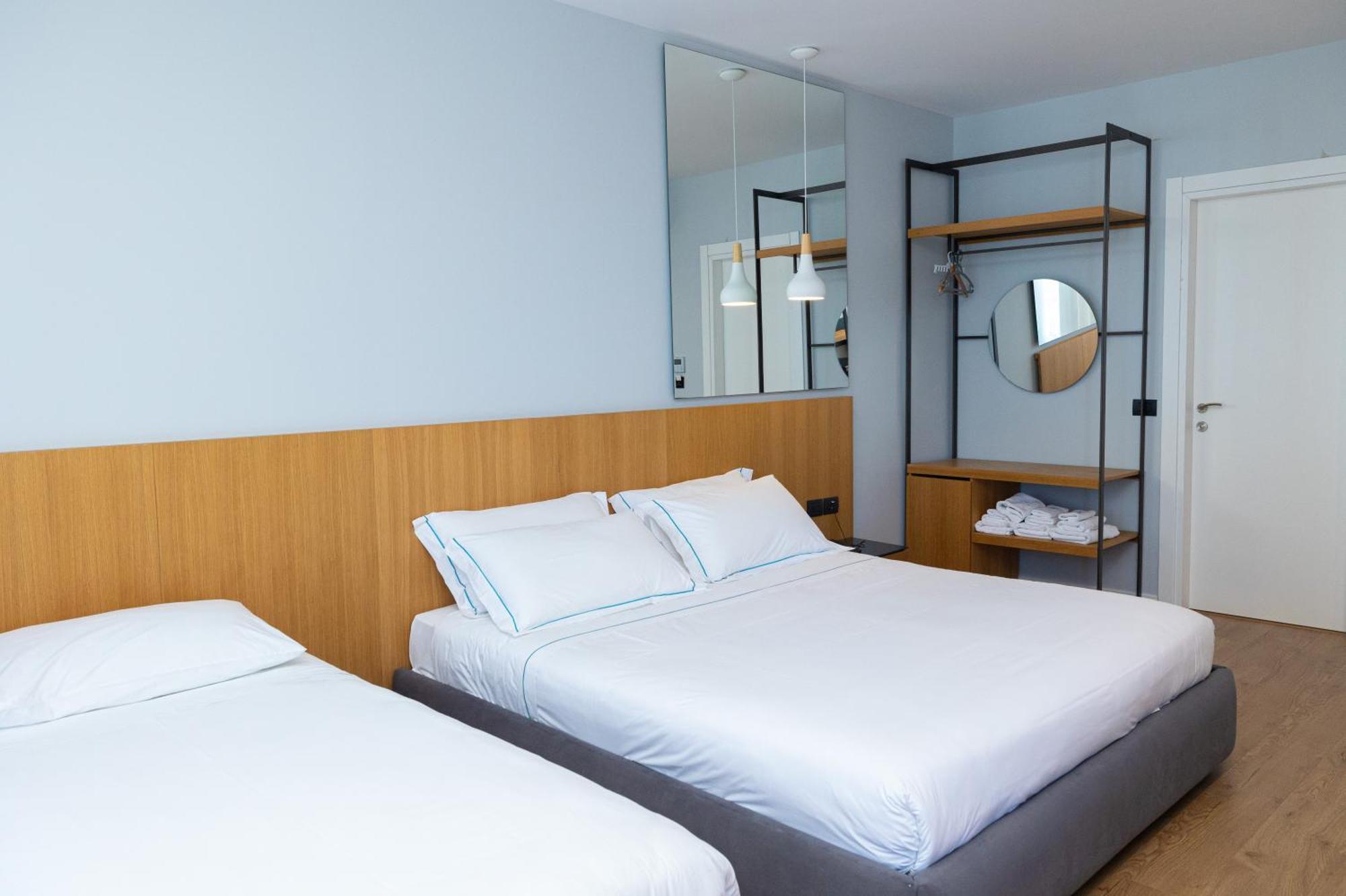 Duka Hotel Vlore Luaran gambar