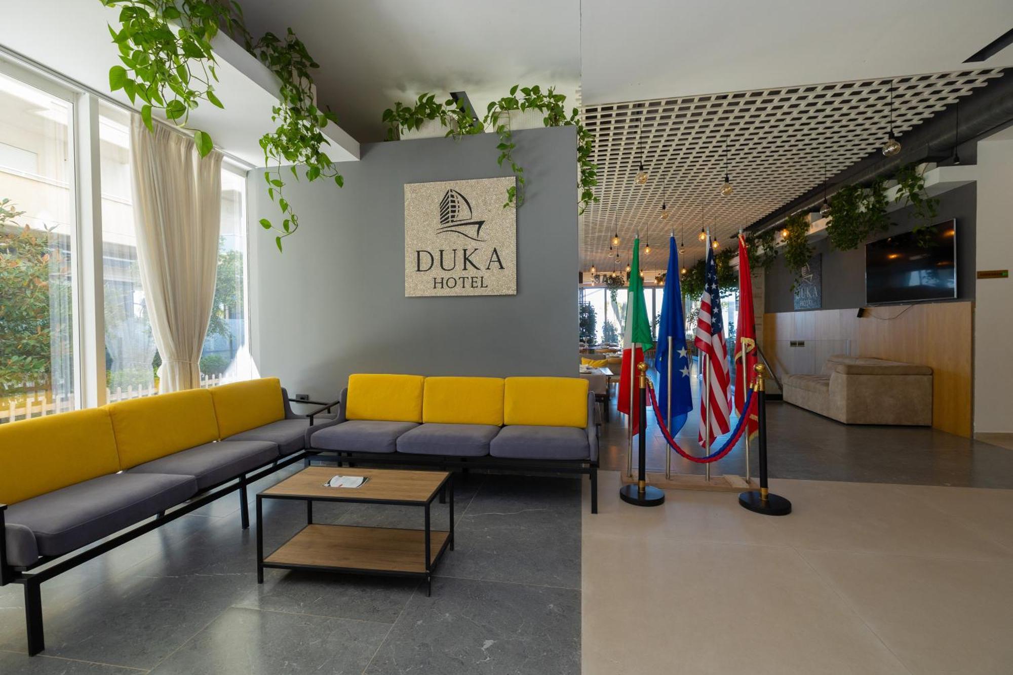 Duka Hotel Vlore Luaran gambar