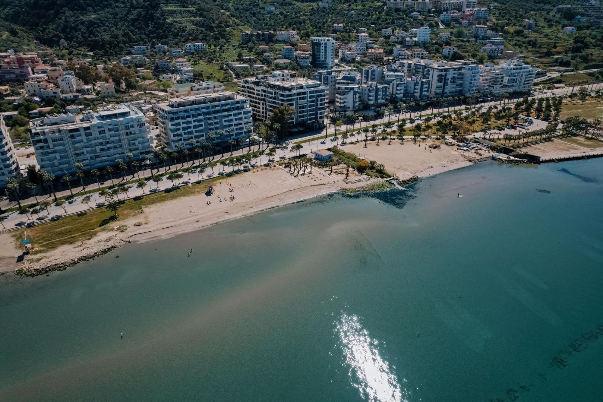 Duka Hotel Vlore Luaran gambar